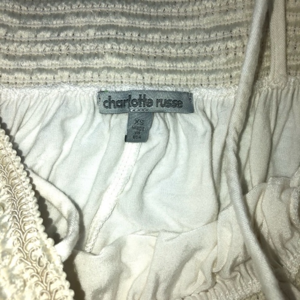 Embroidered Cold Shoulder Tank - Picture 3 of 3